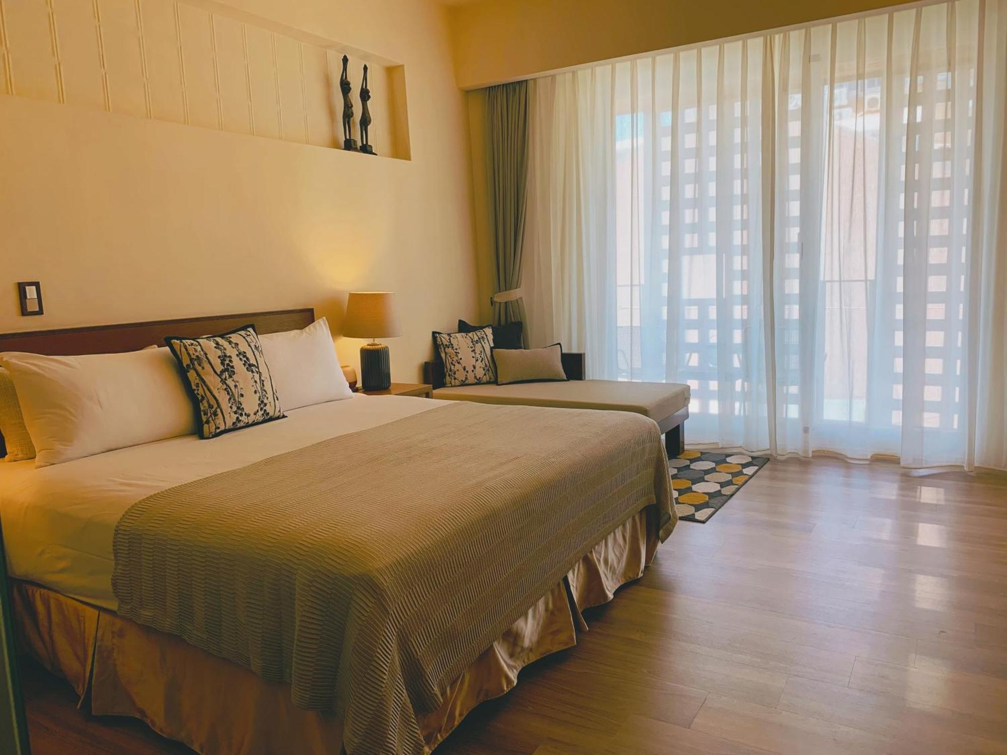 The Deer Head Inn Kenting Room photo